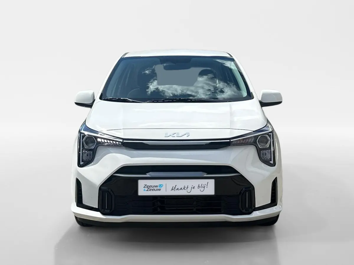 1.0i DynamicLine Navi | Camera | Apple Carplay / Android auto | Parkeersensoren | Fabrieksgarantie 27-3-2033 + 3x 1 jaar*  | NAP