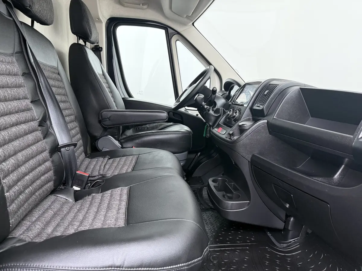 2.2D 120 S&S L2H2 3.0t | Achteruitrijcamera | Airco | Apple Carplay/Android Auto|telefoonintegratie premium