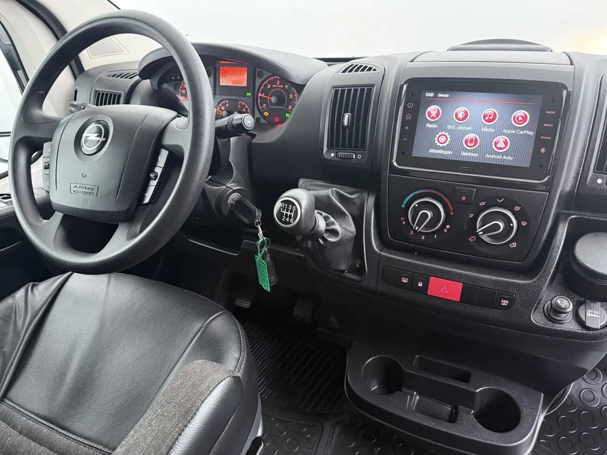 2.2D 120 S&S L2H2 3.0t | Achteruitrijcamera | Airco | Apple Carplay/Android Auto|telefoonintegratie premium