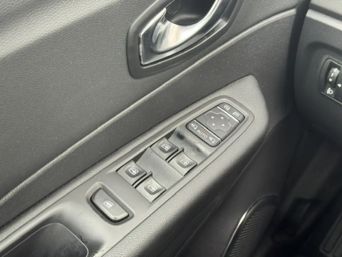 0.9 TCe Intens -LED pure vision-Trekhaak-Navi