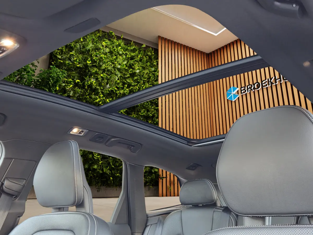 2.0 T5 AWD R-Design | Bowers&Wilkins | Trekhaak | 360 Camera | Pano | Head-up