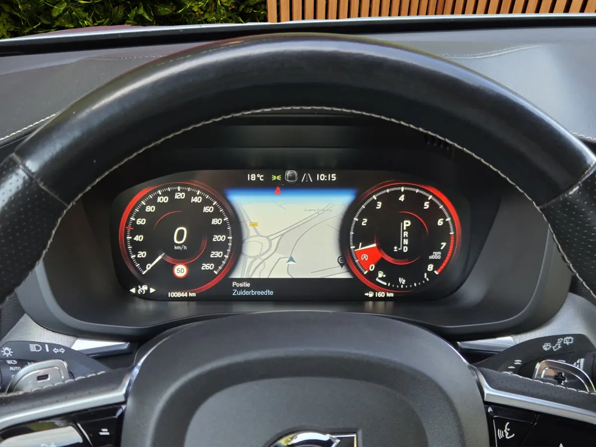2.0 T5 AWD R-Design | Bowers&Wilkins | Trekhaak | 360 Camera | Pano | Head-up