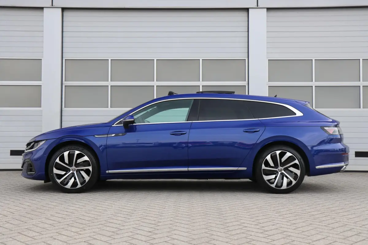 1.4 TSI eHybrid 218pk R-Line Business+ | SoH 92% | Trekhaak | Panoramadak | Achteruitrijcamera | Stoelverwarming | Navigatie | Lederenbekleding