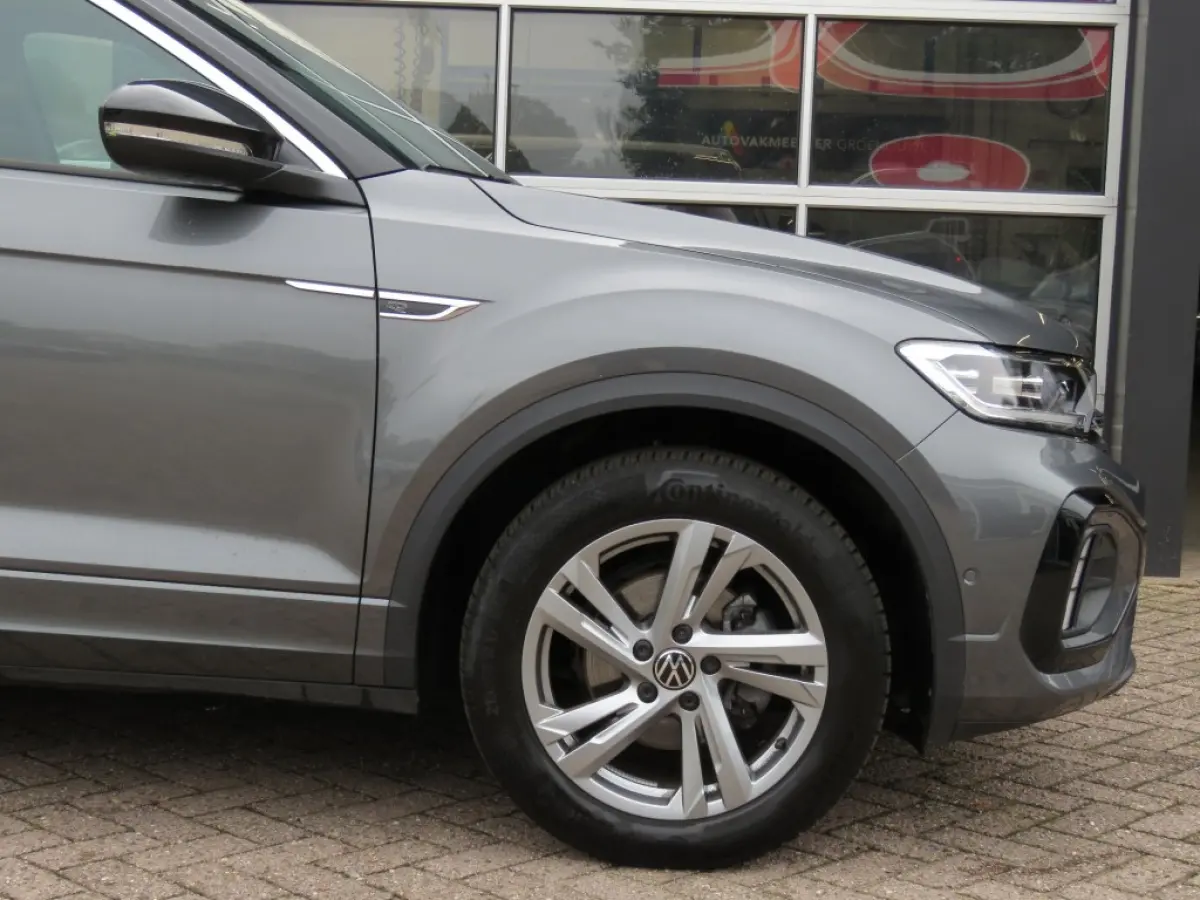 1.5 TSI 150pk DSG-aut. R-LINE / Trekhaak afn. / IQ Light / Camera / Stoelverw./ FABRIEKS garantie