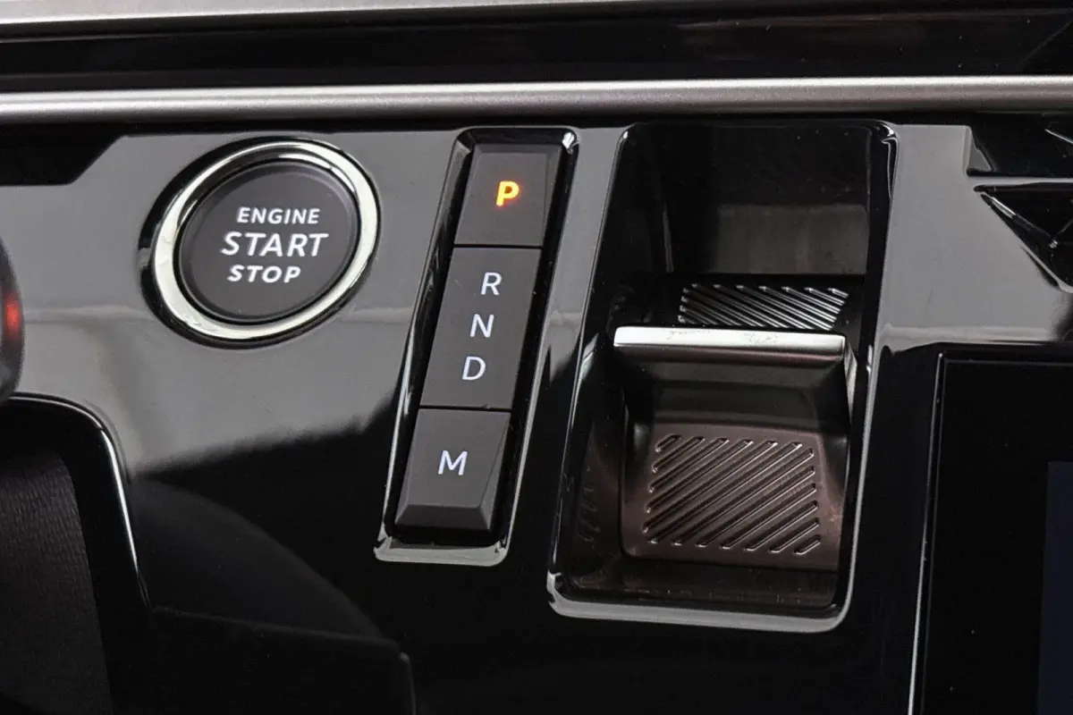 1.2 Hybrid 145 GT 7p Stoelverwarming 360-Camera Keyless Apple CarPlay