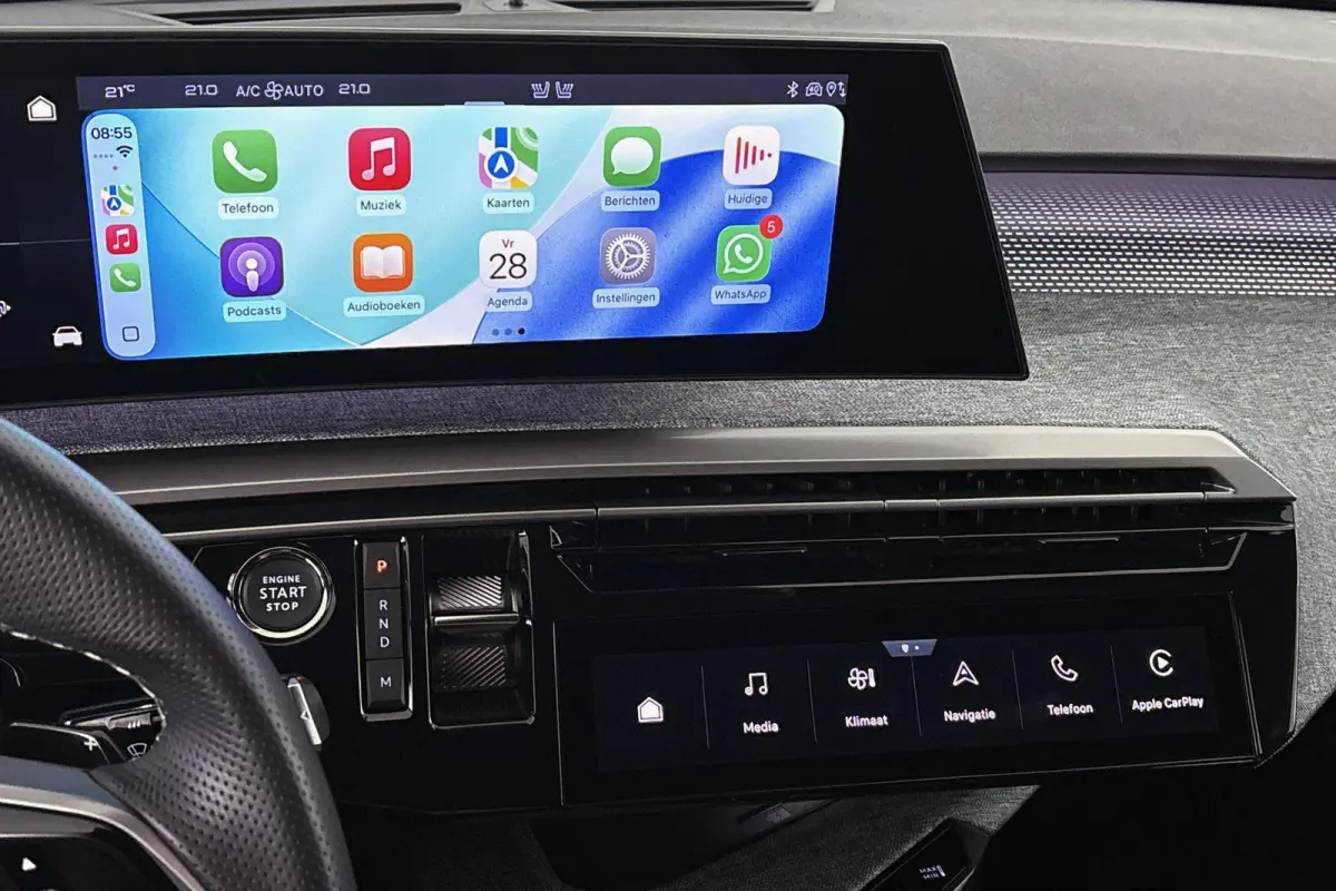 1.2 Hybrid 145 GT 7p Stoelverwarming 360-Camera Keyless Apple CarPlay
