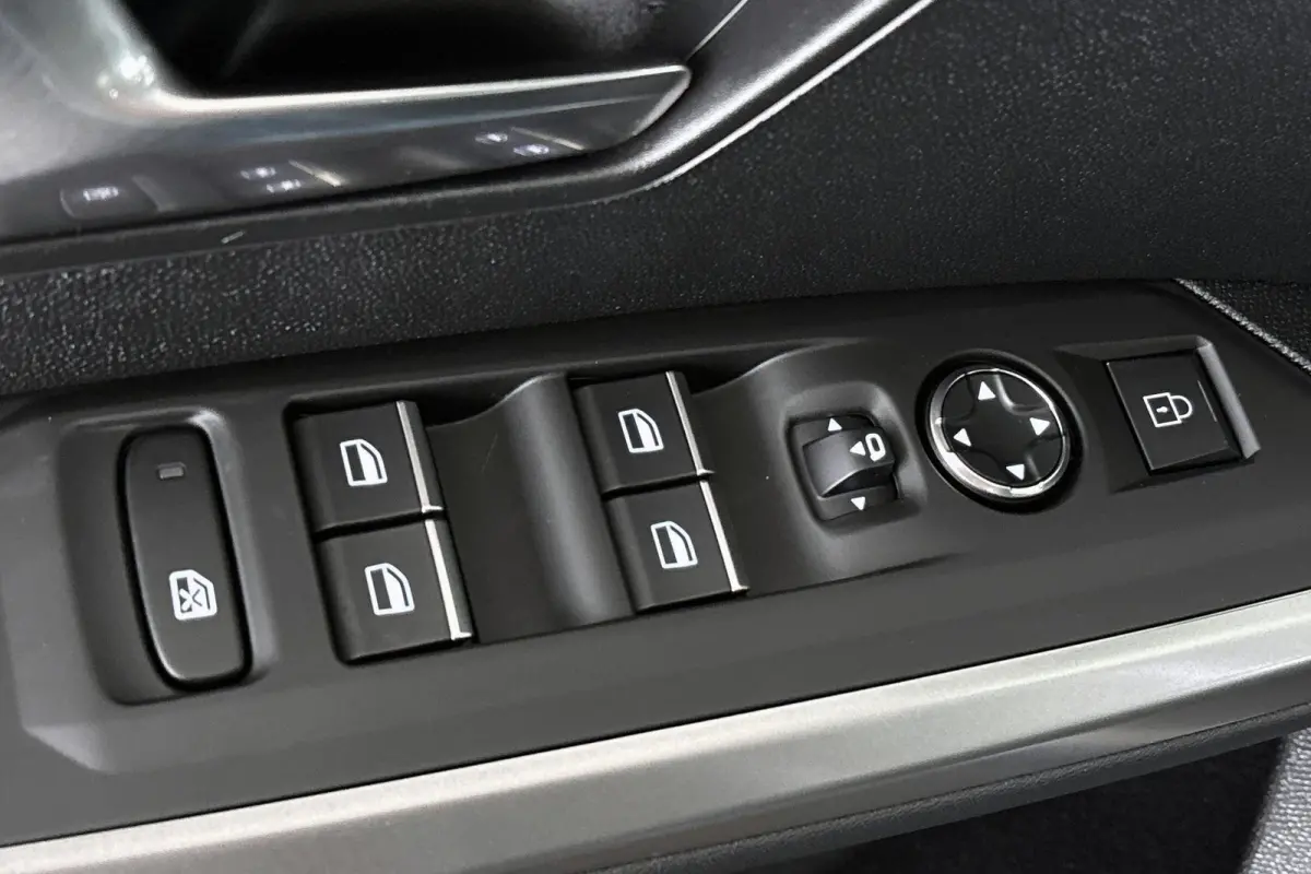 1.2 Hybrid 145 GT 7p Stoelverwarming 360-Camera Keyless Apple CarPlay