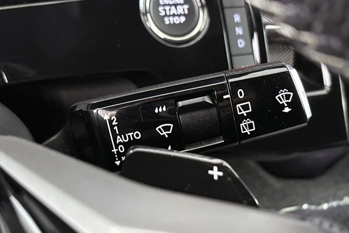 1.2 Hybrid 145 GT 7p Stoelverwarming 360-Camera Keyless Apple CarPlay