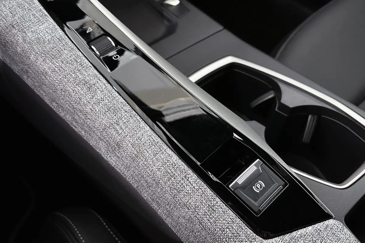 1.2 Hybrid 145 GT 7p Stoelverwarming 360-Camera Keyless Apple CarPlay