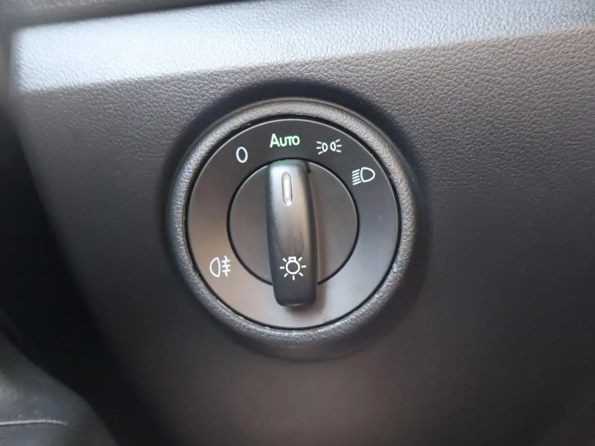 1.0 60pk Ambition | Cruise Control | Airco | Extra Getint Glas | Plus Pakket