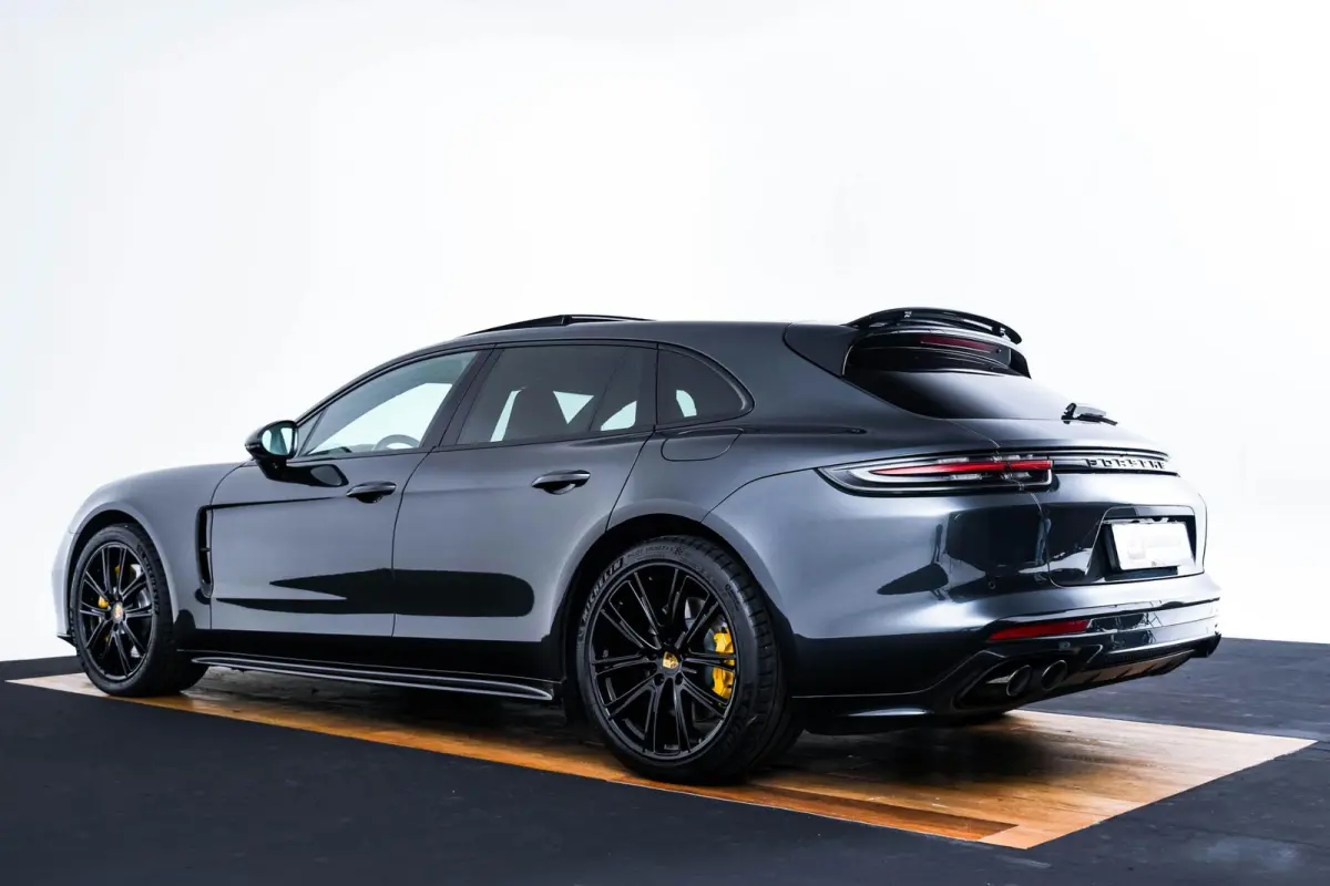 2.9 4 E-Hybrid Panoramadak - Sport Chrono/ Sportdesign pakket - Cruise control - BOSE - Comfortstoelen - Head up - Soft Close - Adaptieve luchtvering - Stuurbekrachtiging Plus