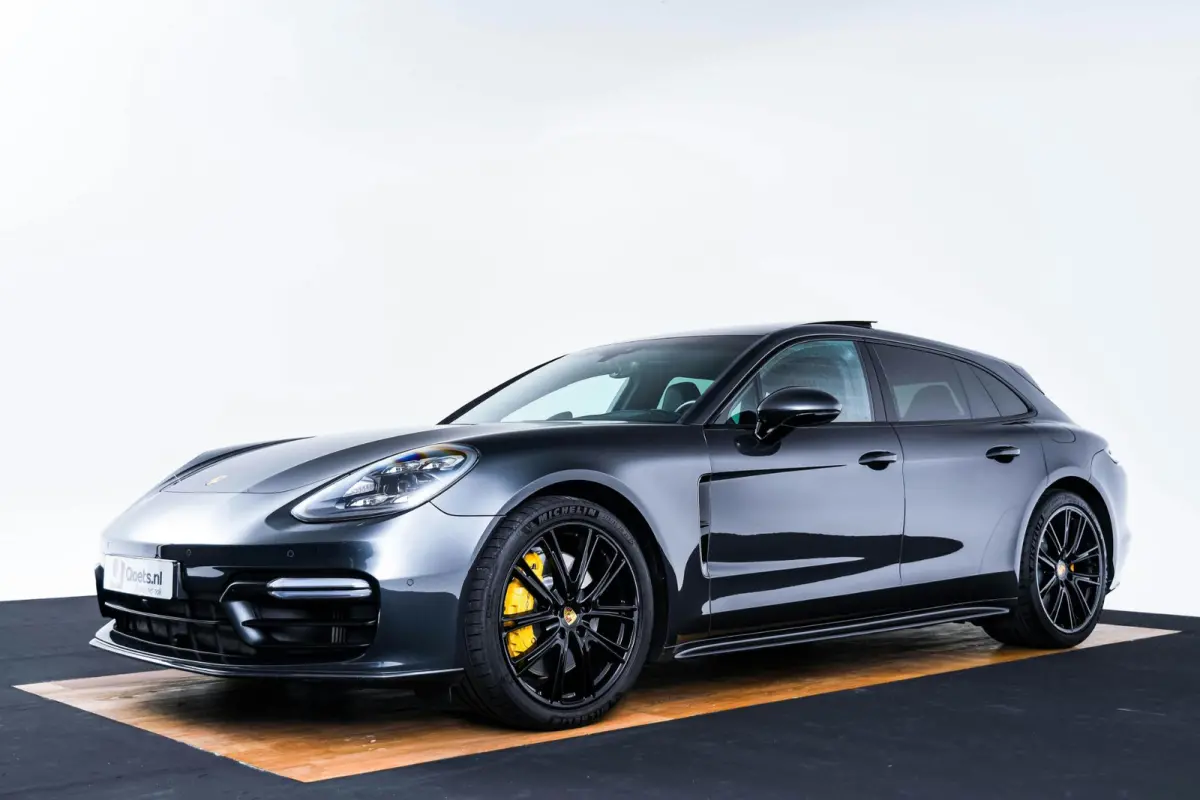 2.9 4 E-Hybrid Panoramadak - Sport Chrono/ Sportdesign pakket - Cruise control - BOSE - Comfortstoelen - Head up - Soft Close - Adaptieve luchtvering - Stuurbekrachtiging Plus