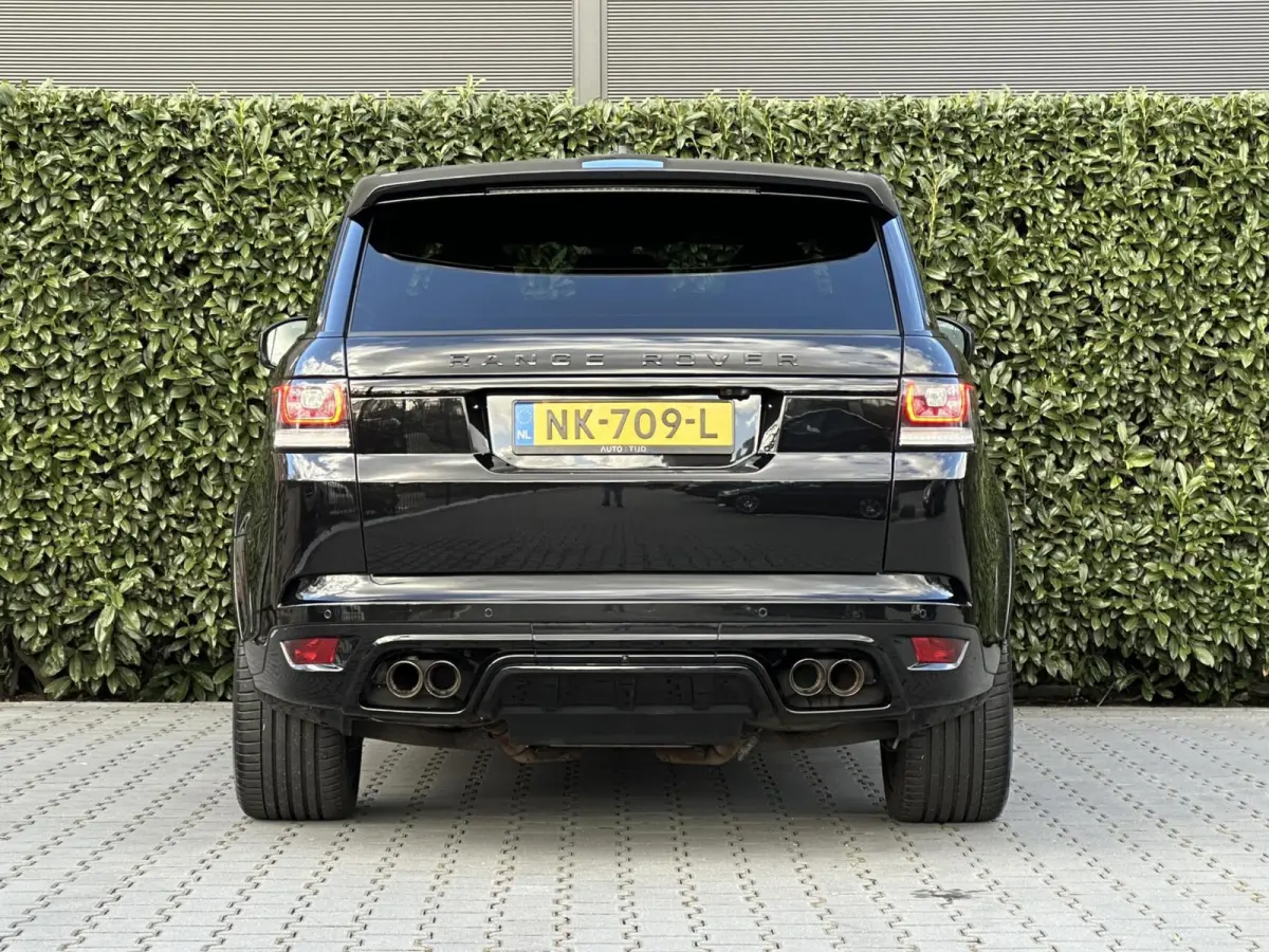5.0 V8 Supercharged SVR, PANORAMADAK, MERIDIAN SOUND, CARBON, LEDER, ALCANTARA HEMEL, NAVIGATIE, LANE ASSIST, CRUISE CONTROL, CLIMATE CONTROL, BLIND SPOT, CAMERA, STOEL/STUURVERWARMING, ACHT