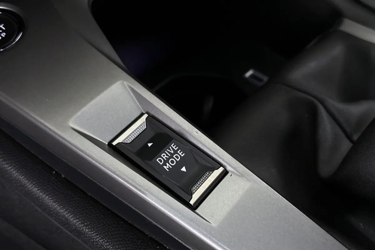 1.2 PureTech Active Pack Business Stoelverwarming Airco Apple CarPlay