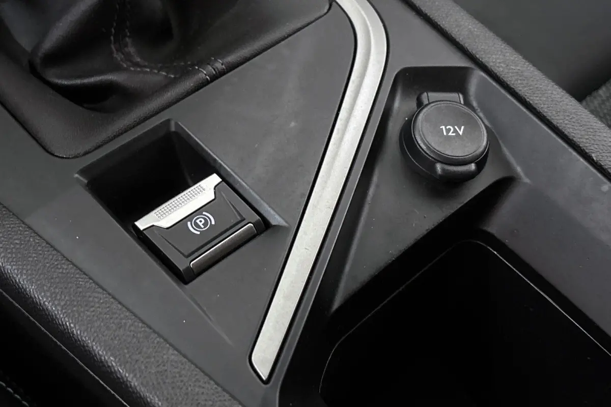 1.2 PureTech Active Pack Business Stoelverwarming Airco Apple CarPlay
