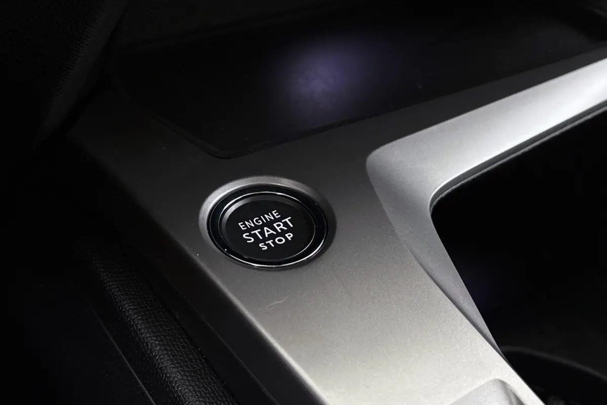 1.2 PureTech Active Pack Business Stoelverwarming Airco Apple CarPlay