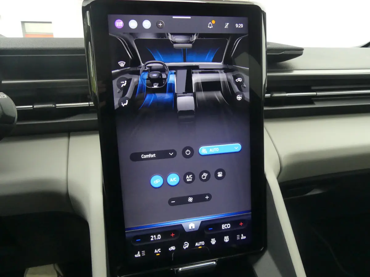 Style Standard Range RWD 52 kWh | SOH 100% | ADAPTIVE CRUISE | DODEHOEKDETECTIE | CAMERA | STOEL+STUUR+VOORRUITVERWARMING | ELEKTRISCH VERSTELB STOEL MET GEHEUGEN EN MASSAGE | PARKEERSENSORE