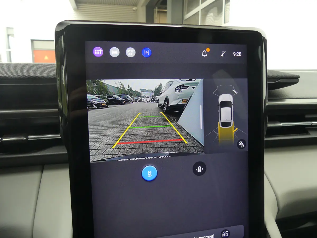 Style Standard Range RWD 52 kWh | SOH 100% | ADAPTIVE CRUISE | DODEHOEKDETECTIE | CAMERA | STOEL+STUUR+VOORRUITVERWARMING | ELEKTRISCH VERSTELB STOEL MET GEHEUGEN EN MASSAGE | PARKEERSENSORE