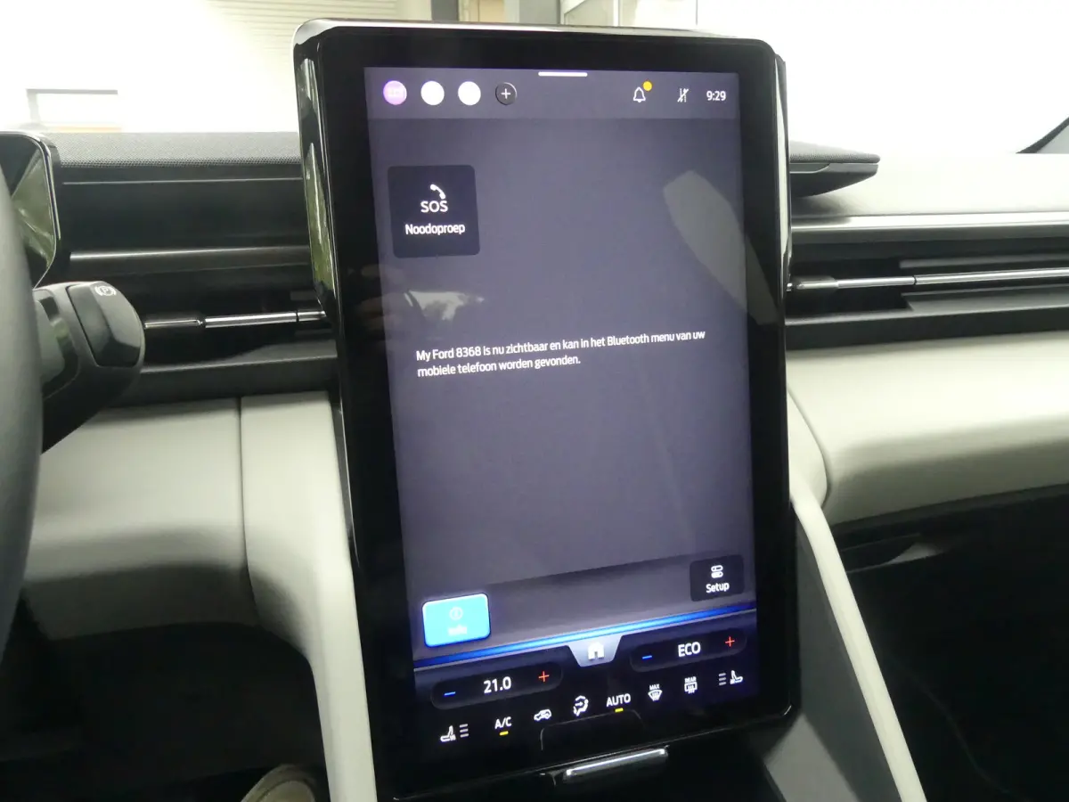 Style Standard Range RWD 52 kWh | SOH 100% | ADAPTIVE CRUISE | DODEHOEKDETECTIE | CAMERA | STOEL+STUUR+VOORRUITVERWARMING | ELEKTRISCH VERSTELB STOEL MET GEHEUGEN EN MASSAGE | PARKEERSENSORE