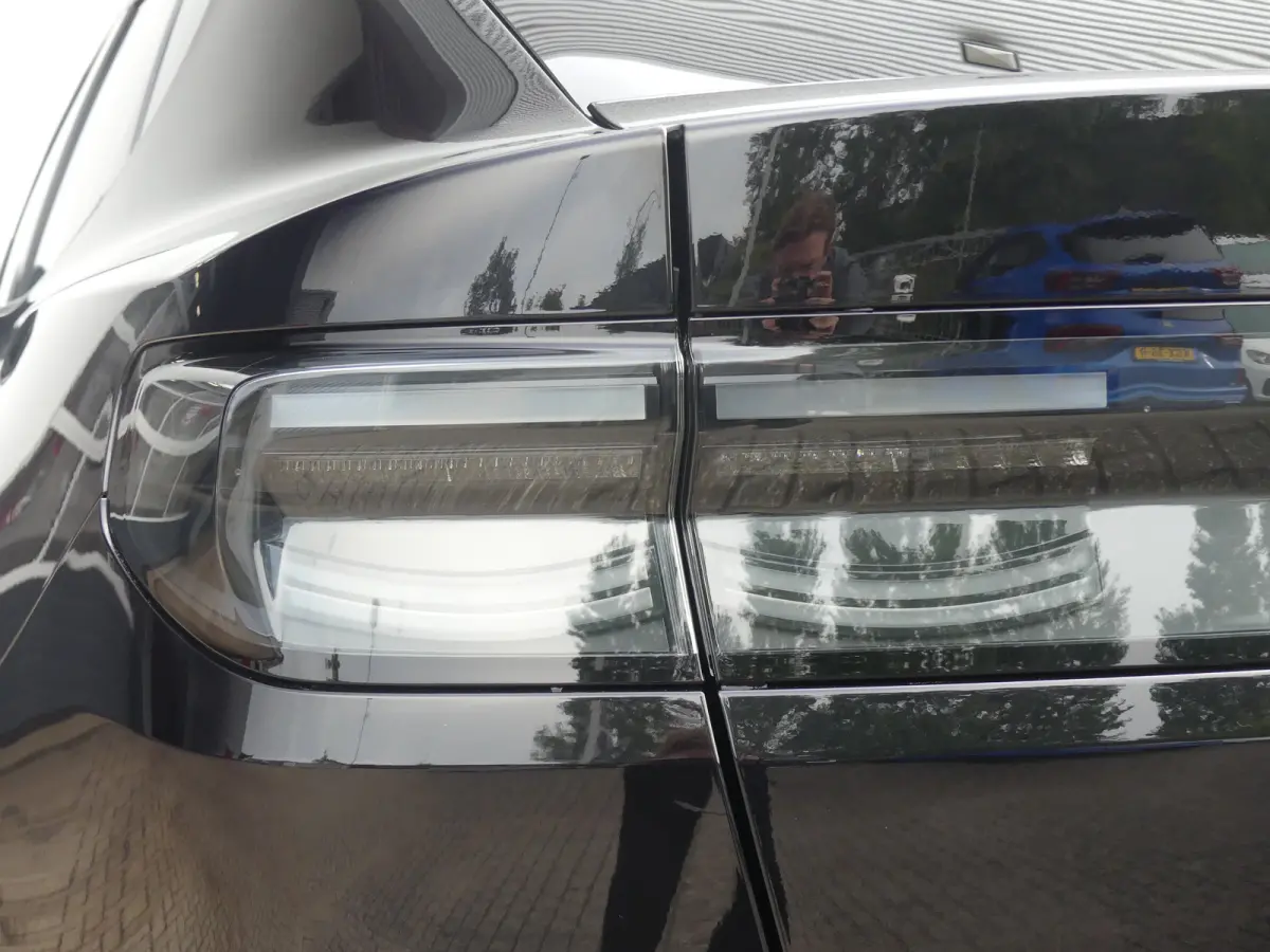 Style Standard Range RWD 52 kWh | SOH 100% | ADAPTIVE CRUISE | DODEHOEKDETECTIE | CAMERA | STOEL+STUUR+VOORRUITVERWARMING | ELEKTRISCH VERSTELB STOEL MET GEHEUGEN EN MASSAGE | PARKEERSENSORE