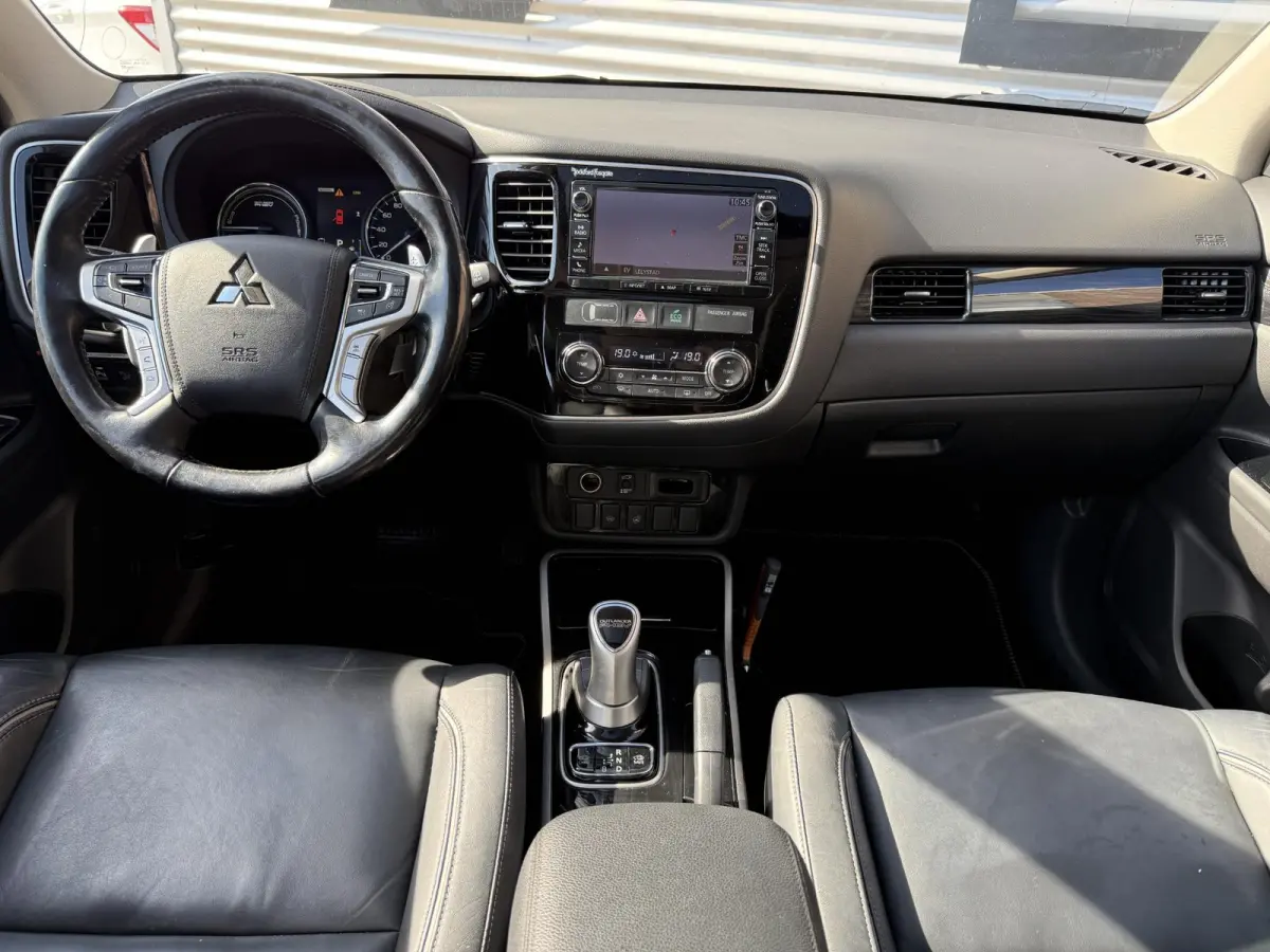 2.0 PHEV instyle+ 1e Eigenaar|Navi|Opendak|Camera|Trekhaak|Clima|Cruise|Leder|PDC|N.A.P|SoH 58%|Nieuwe APK bij aflevering