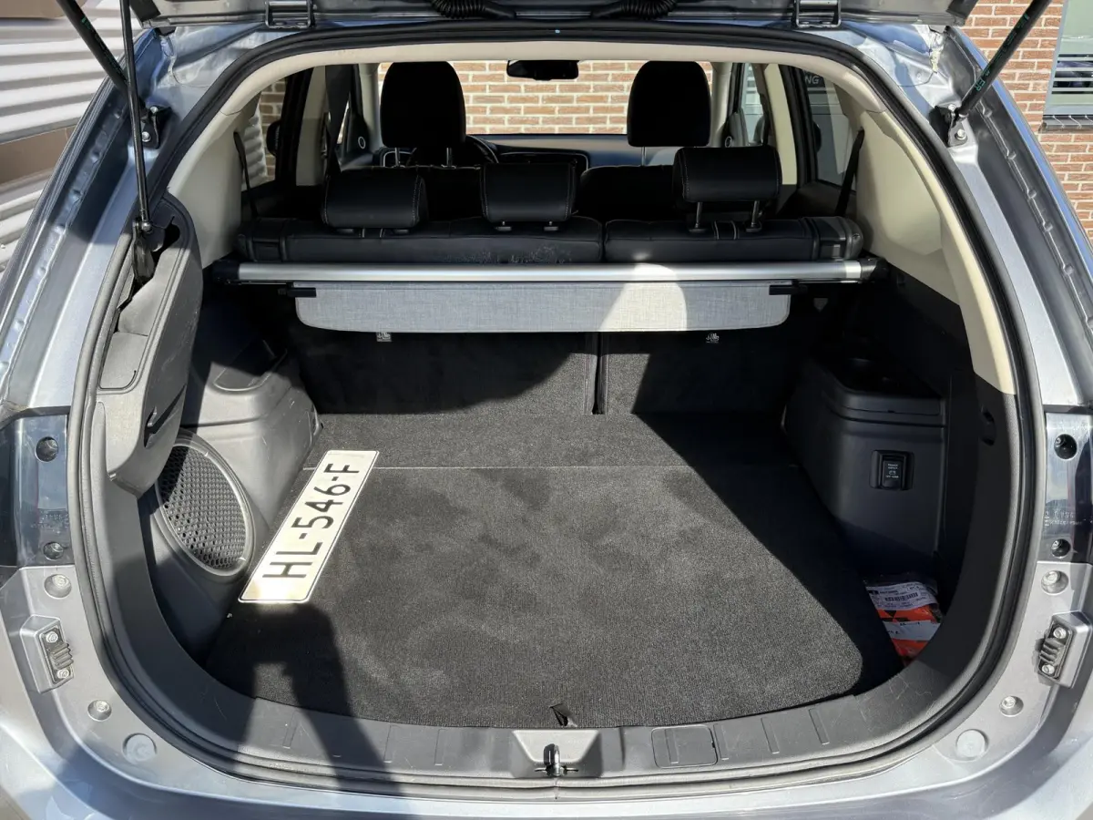 2.0 PHEV instyle+ 1e Eigenaar|Navi|Opendak|Camera|Trekhaak|Clima|Cruise|Leder|PDC|N.A.P|SoH 58%|Nieuwe APK bij aflevering
