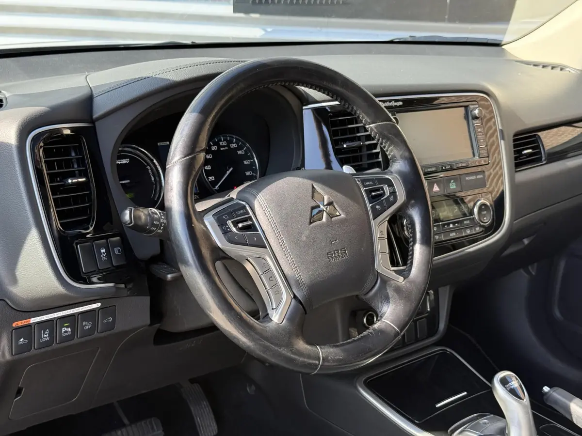 2.0 PHEV instyle+ 1e Eigenaar|Navi|Opendak|Camera|Trekhaak|Clima|Cruise|Leder|PDC|N.A.P|SoH 58%|Nieuwe APK bij aflevering