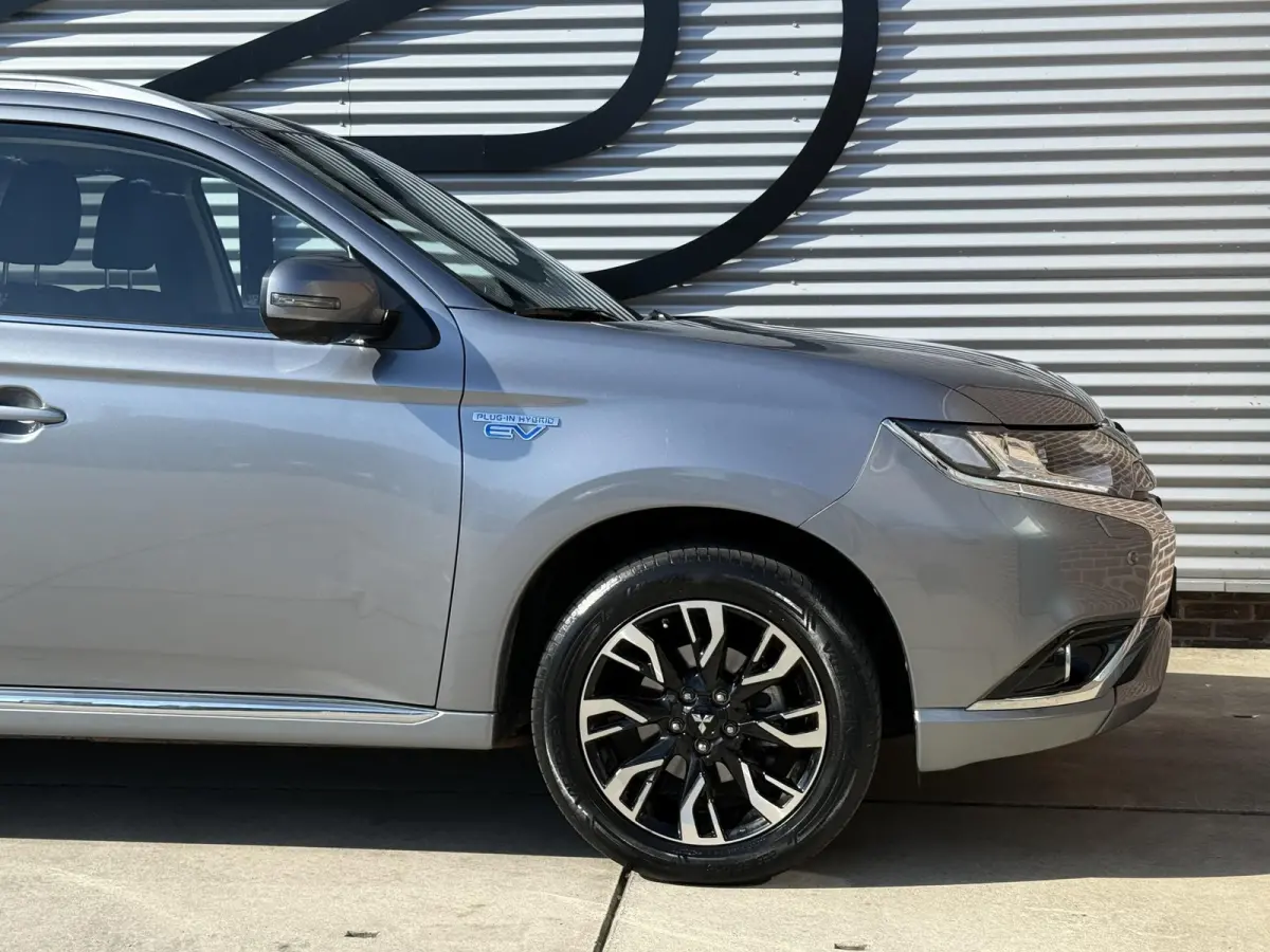 2.0 PHEV instyle+ 1e Eigenaar|Navi|Opendak|Camera|Trekhaak|Clima|Cruise|Leder|PDC|N.A.P|SoH 58%|Nieuwe APK bij aflevering