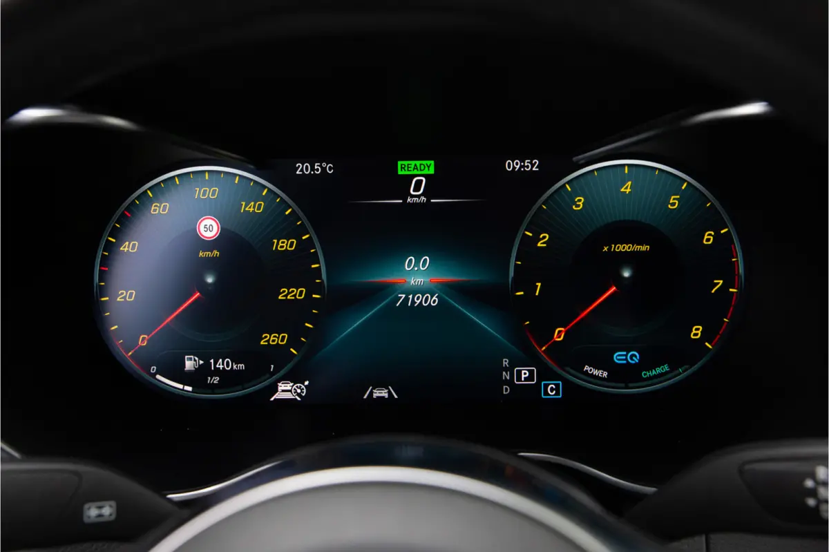 300 4MATIC Premium AMG Digital Cockpit, Burmester, Leder, Distronic, Memory Facelift