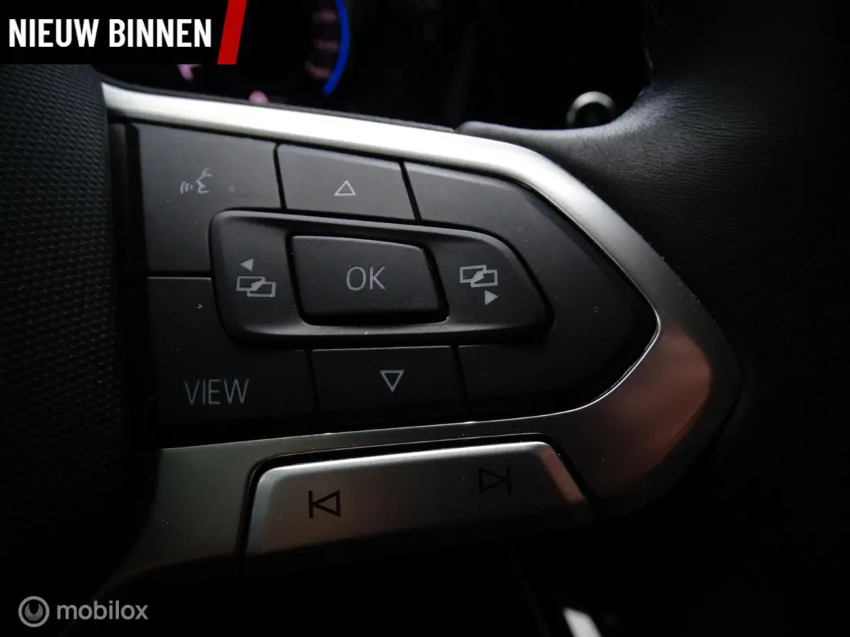 1.5 TSI Style | Camera | Ambient