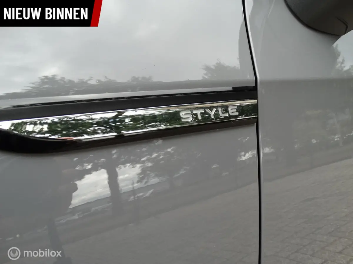 1.5 TSI Style | Camera | Ambient
