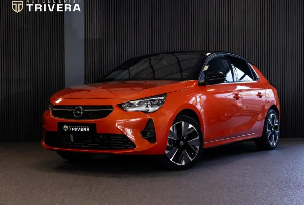 Ultimate 50 kWh 136PK l SoH 96% l NAV l 180° CAMERA l 1st eig.l BTW Auto l Keyless entry l Dealer onderh.l ALS NIEUW