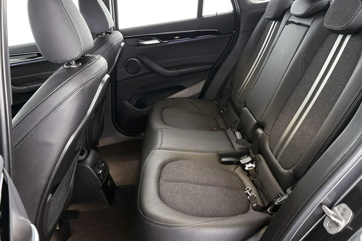 xDrive25e M Sport Stoelverwarming LED Sportstoelen Navi