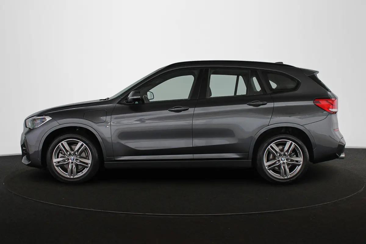 xDrive25e M Sport Stoelverwarming LED Sportstoelen Navi