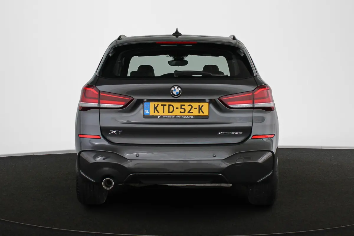 xDrive25e M Sport Stoelverwarming LED Sportstoelen Navi