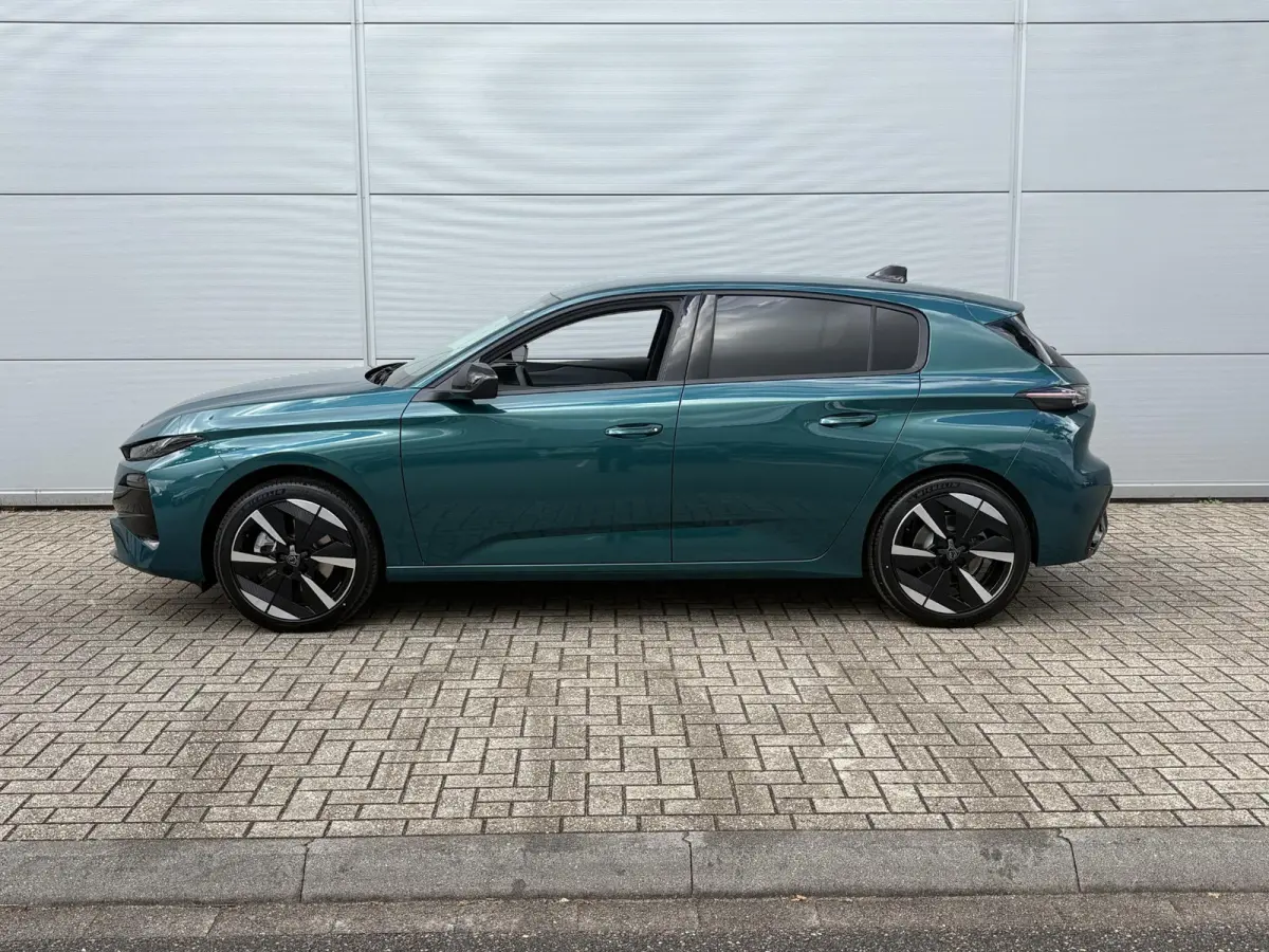 Allure EV 54 kWh | Camera | Cruise Control | Navigatie | Keyless entry | Apple carplay/Android Auto
