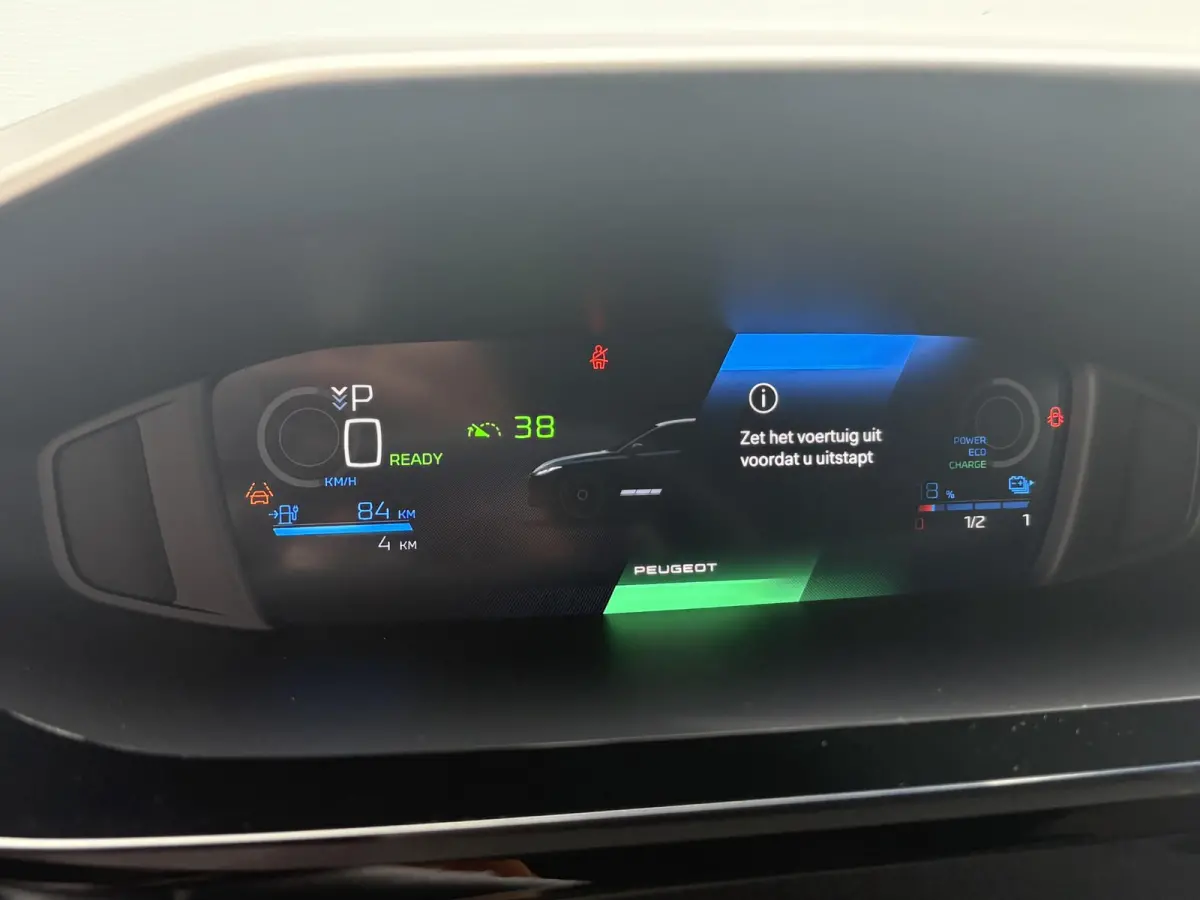 Allure EV 54 kWh | Camera | Cruise Control | Navigatie | Keyless entry | Apple carplay/Android Auto