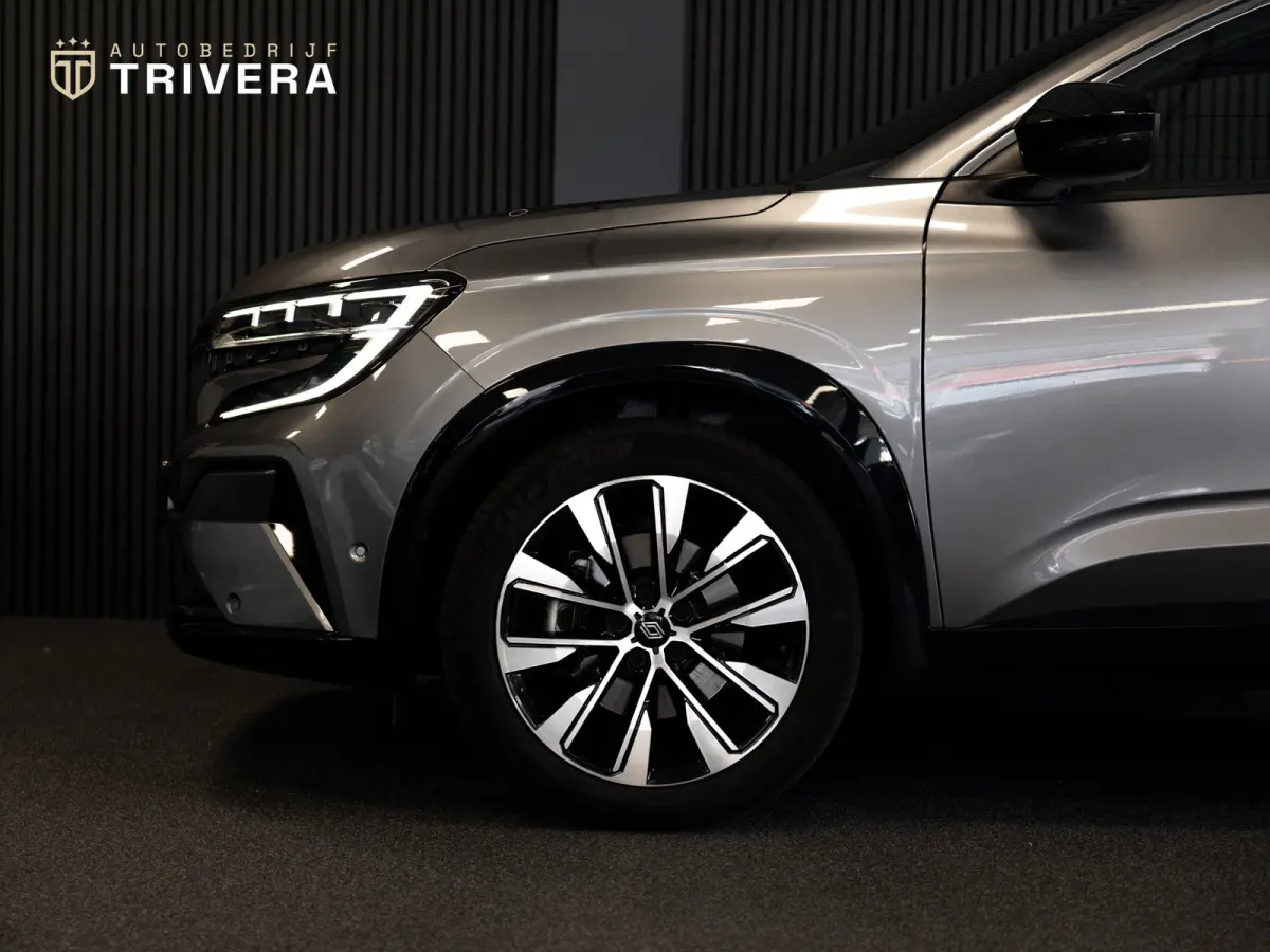 E-Tech full hybrid 1.2 techno 7p. l SoH 94% l NAV l 360 ° CAM l 1ste eig. l BTW Auto l FULL OPTION