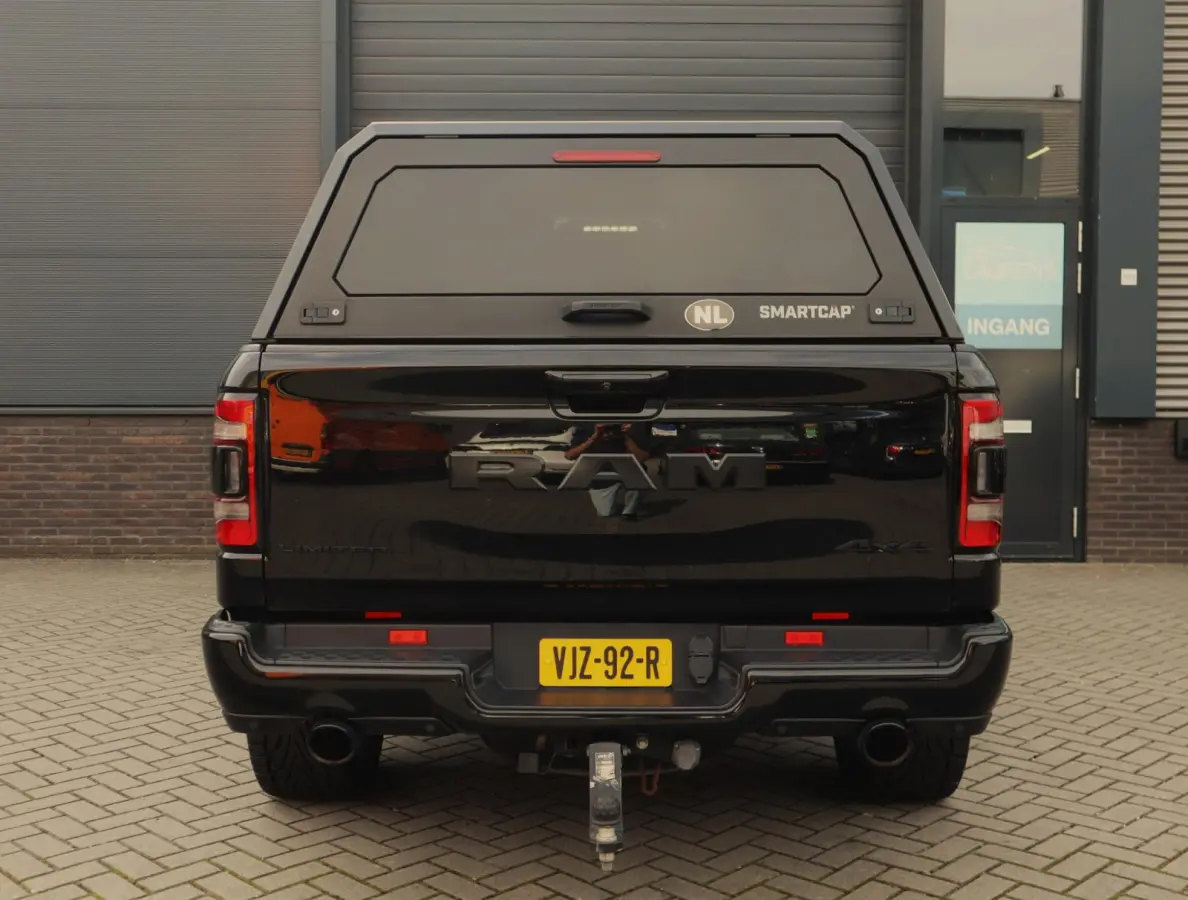 1500 5.7 V8 4x4 Crew Cab Limited | Luchtvering| H+K | Off-Road-pakket | LPG | Full options