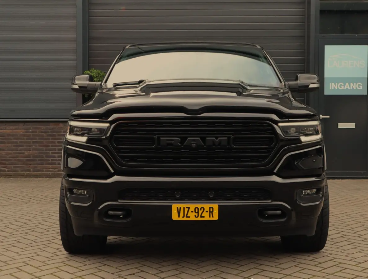 1500 5.7 V8 4x4 Crew Cab Limited | Luchtvering| H+K | Off-Road-pakket | LPG | Full options