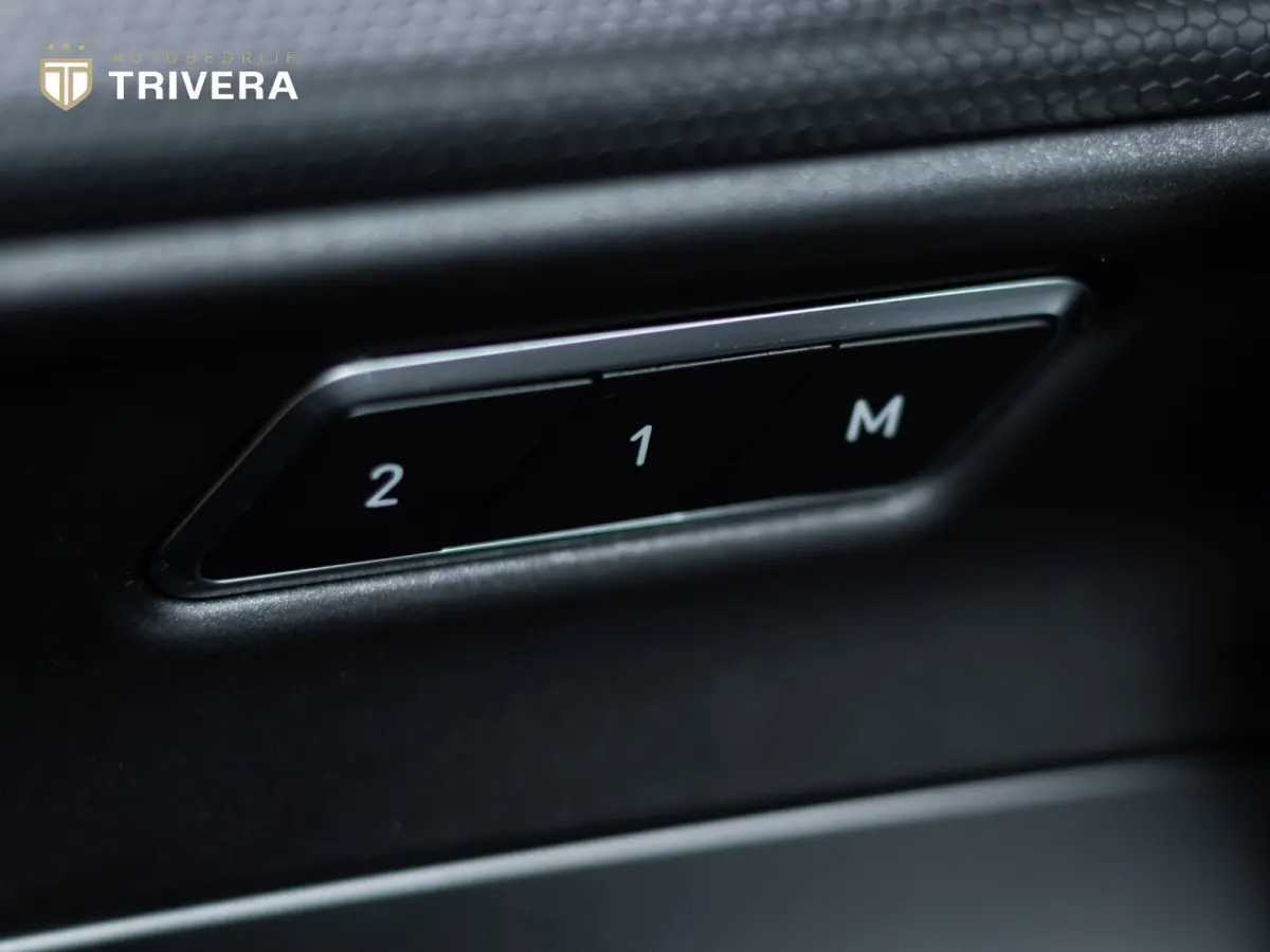 Co 1.5 l SoH 96% l PANO l 360°camera l INFINITY Sound l Zwrt Hemel l 1ste eig. l BTW Auto l CARPLAY