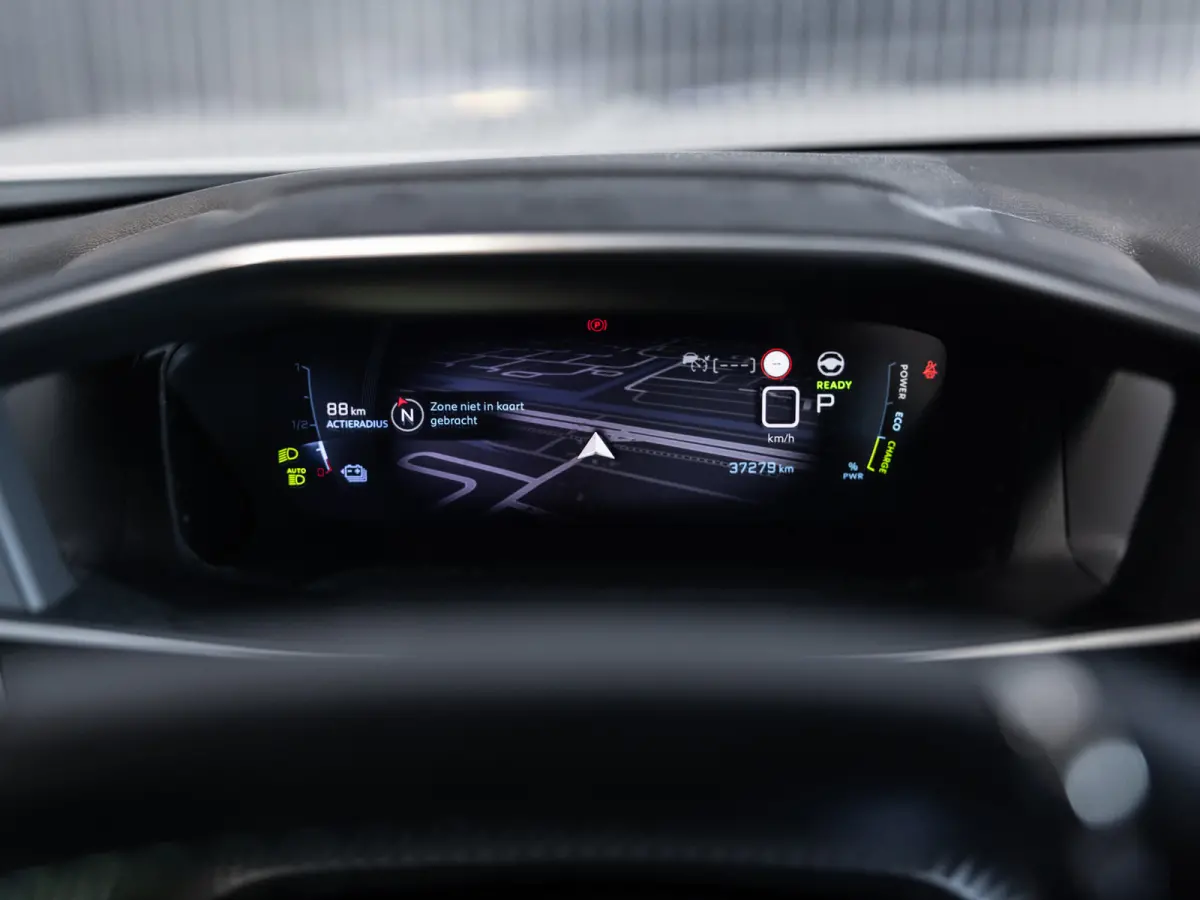 Peugeot E-2008 EV Active 50kWh l GT Line l SoH 96% l CAM. l 1ste eig. l NAV.l FULL OPTION l Als Nieuw