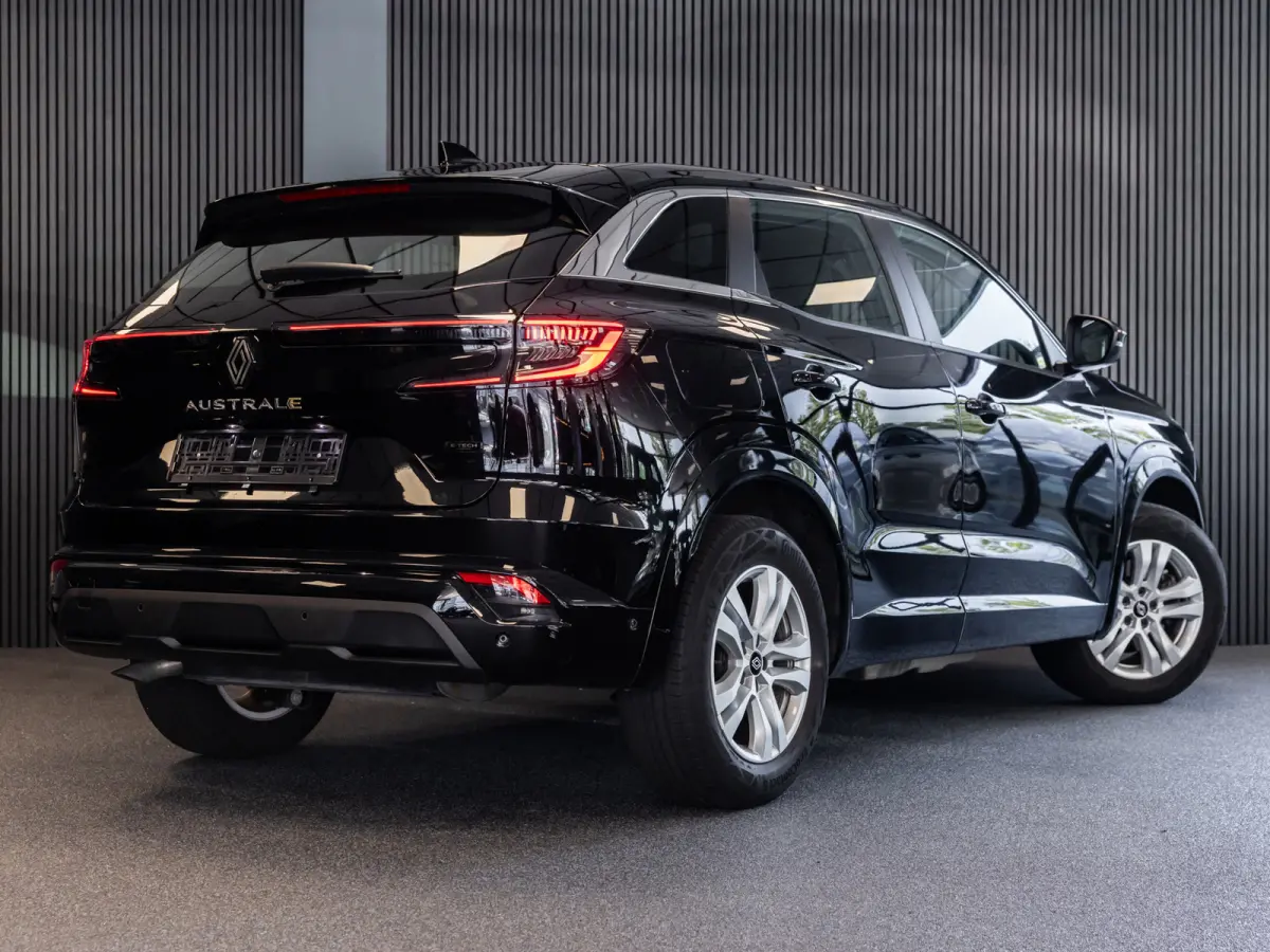 1.2 E-Tech full hybrid 200 evolution l SoH 96% l AUT. l Parkeer cam.l 1ste eig.l BTW Auto l Als Nieuw