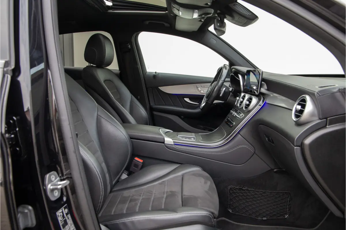 300 4MATIC Premium AMG Schuifdak, Memory, Nightpakket 2020