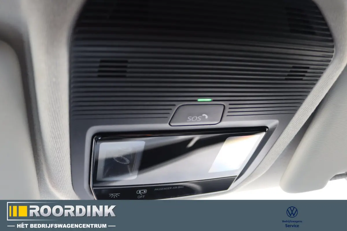 2.0 TDI 122 pk Style, bumpers in kleur, PDC, cruise etc.