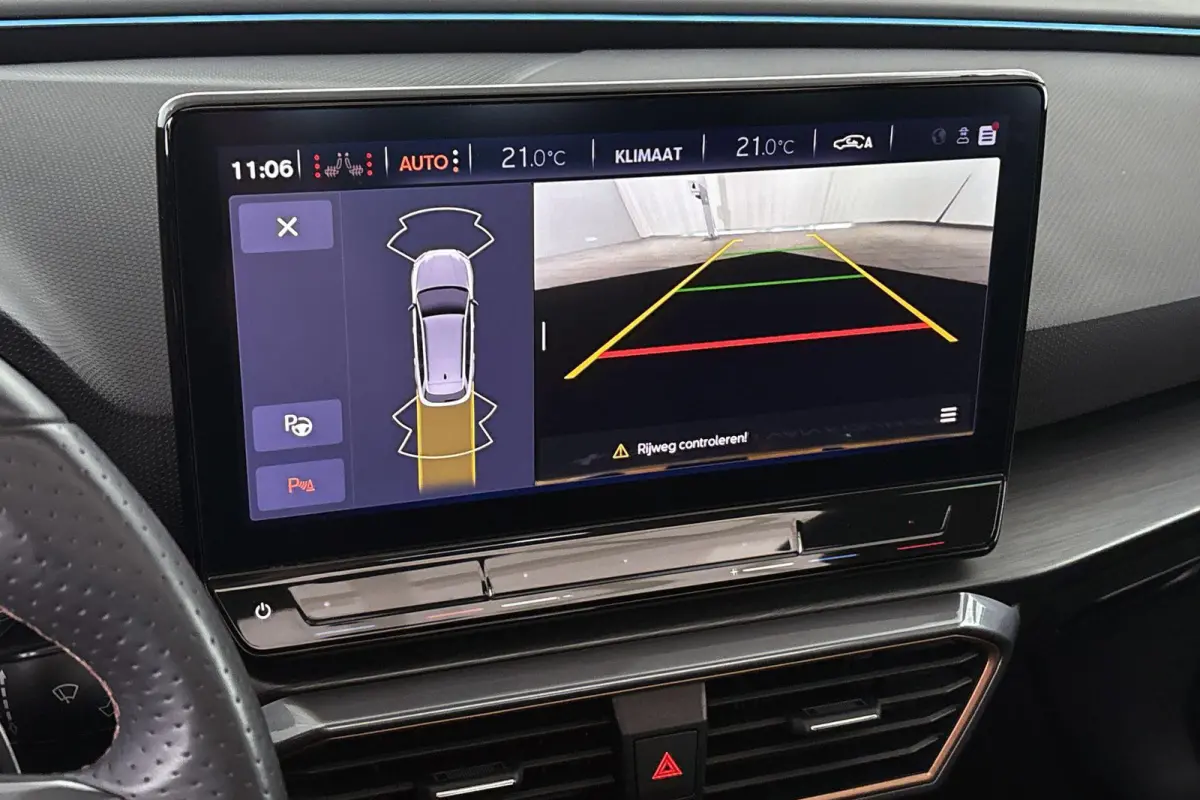 1.4 e-Hybrid Business Panoramadak Stuur-Stoelverwarming Camera