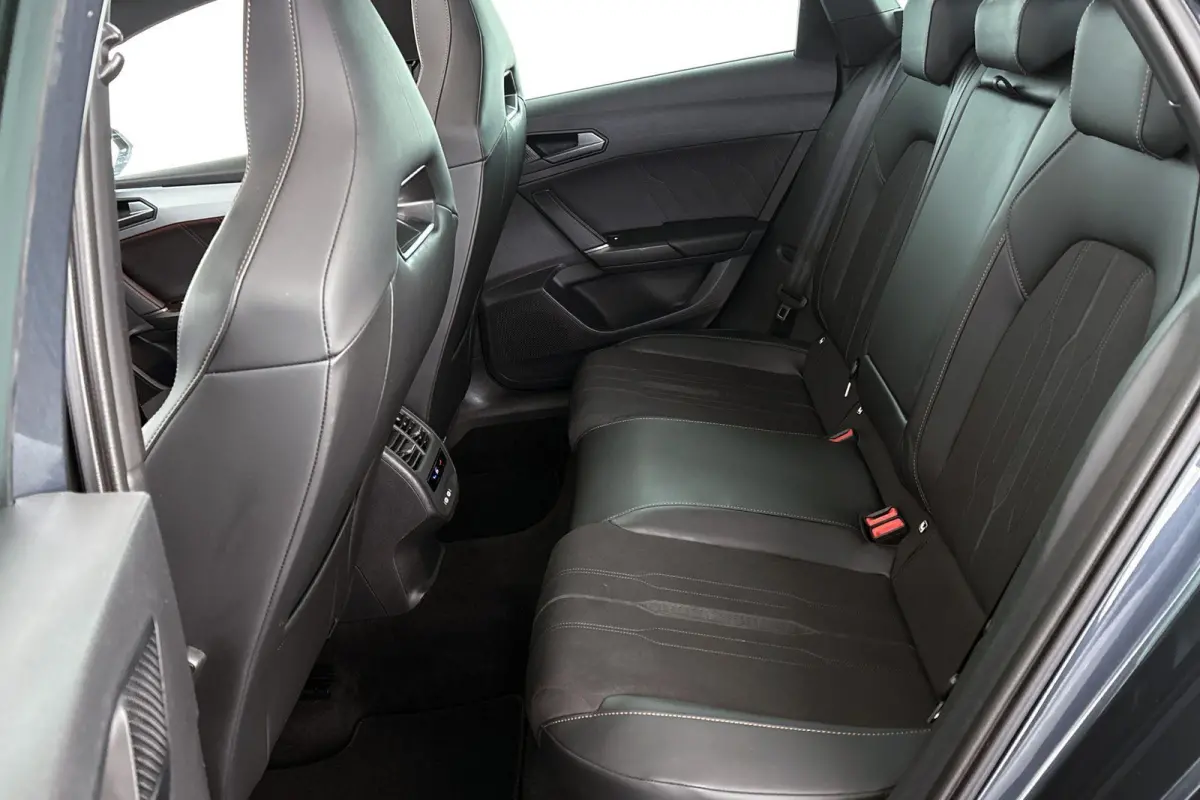 1.4 e-Hybrid Business Panoramadak Stuur-Stoelverwarming Camera
