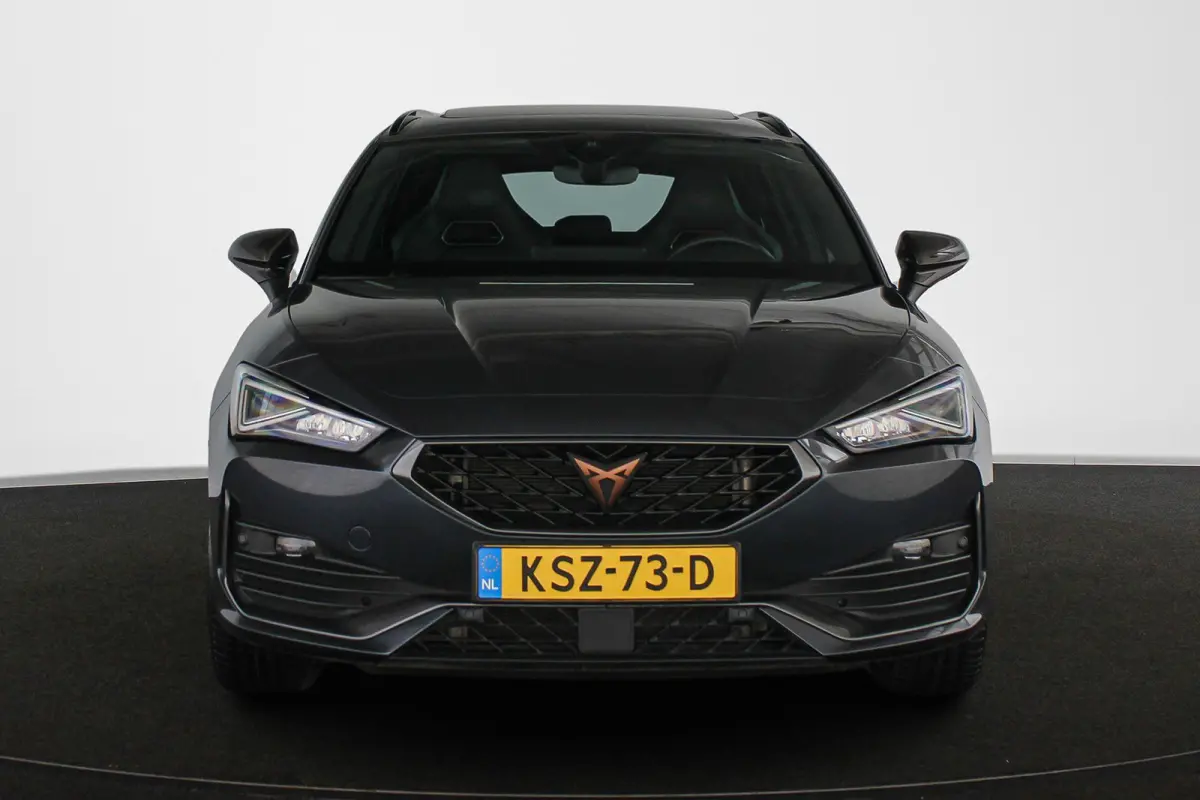 1.4 e-Hybrid Business Panoramadak Stuur-Stoelverwarming Camera