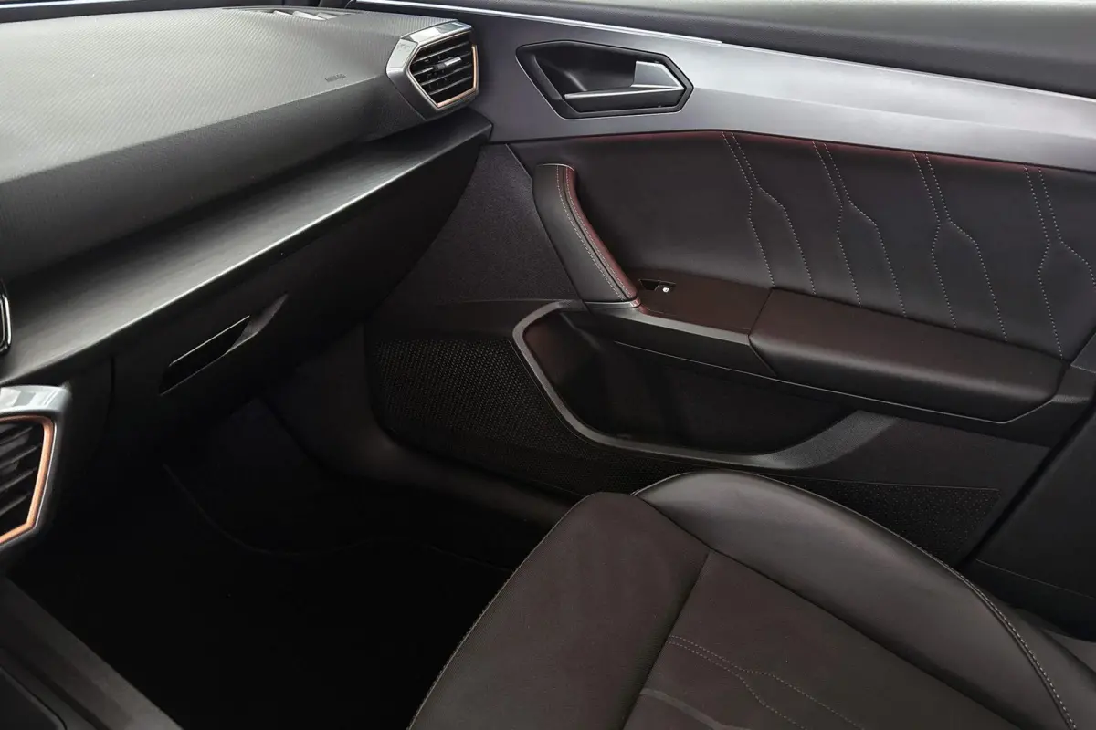 1.4 e-Hybrid Business Panoramadak Stuur-Stoelverwarming Camera