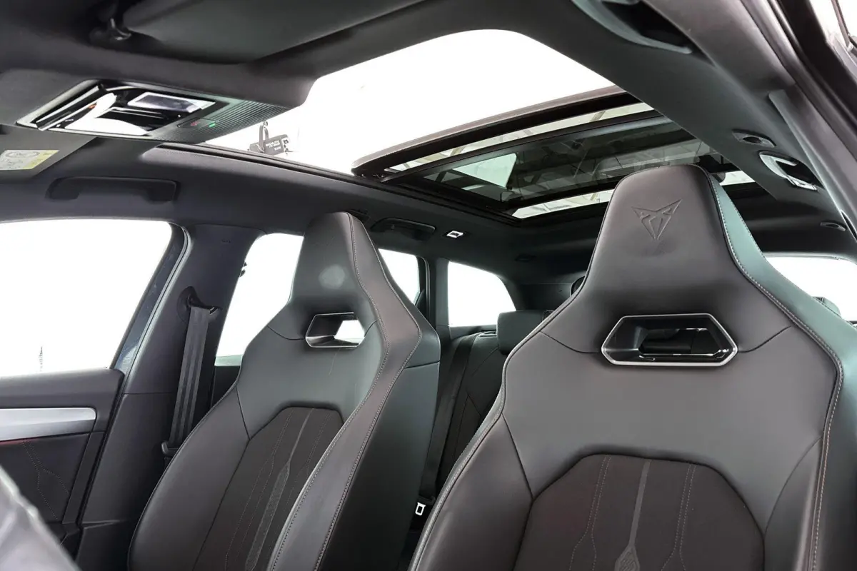 1.4 e-Hybrid Business Panoramadak Stuur-Stoelverwarming Camera